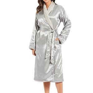 NWT - Giraffe At Home Luxe Satin Snow Leopard Robe - Valentine’s Day gift?! :)